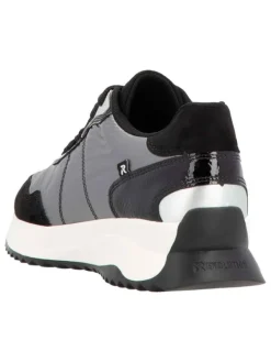 Sneakers in Schwarz/ Silber>rieker Discount