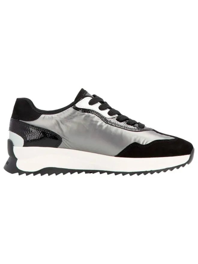 Sneakers in Schwarz/ Silber>rieker Discount