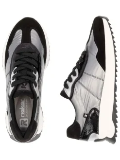 Sneakers in Schwarz/ Silber><noscript><img width=