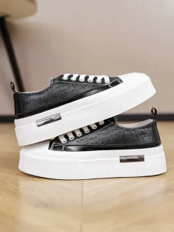 Sixth Sens Sneakers^Sneakers in Schwarz/ Weiß
