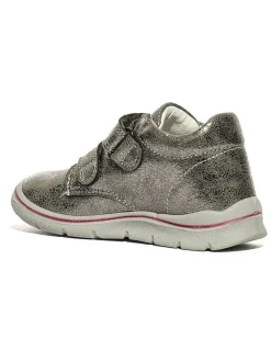 Sneakers in Silber><noscript><img width=
