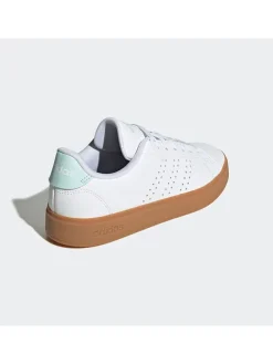 Sneakers in Weiß><noscript><img width=