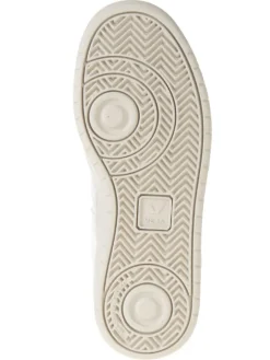 Sneakers in Weiß><noscript><img width=