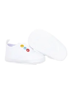 Sneakers in White><noscript><img width=