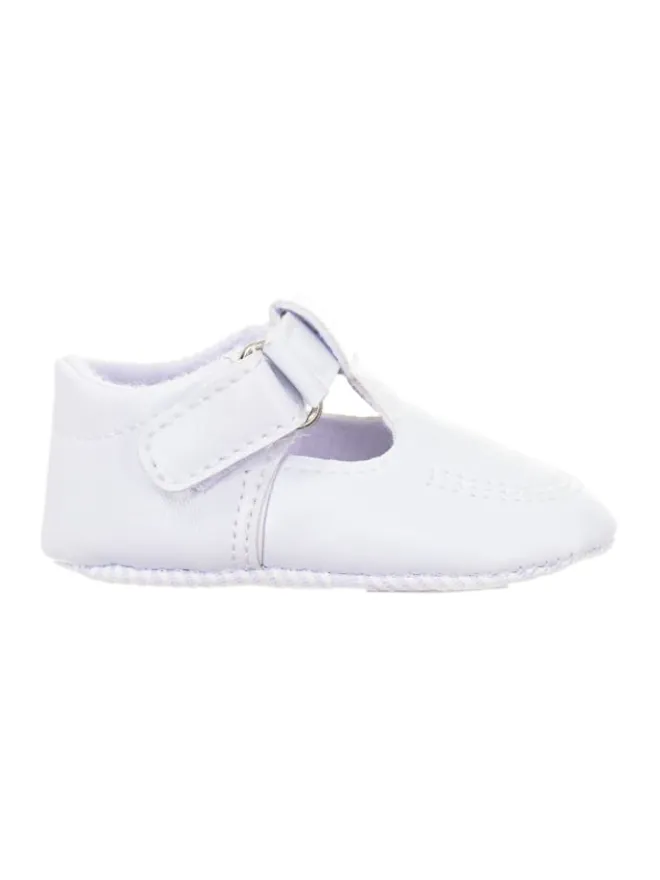 Sneakers in White>Le Petit Garcon New