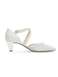 Spangenpumps in silber><noscript><img width=