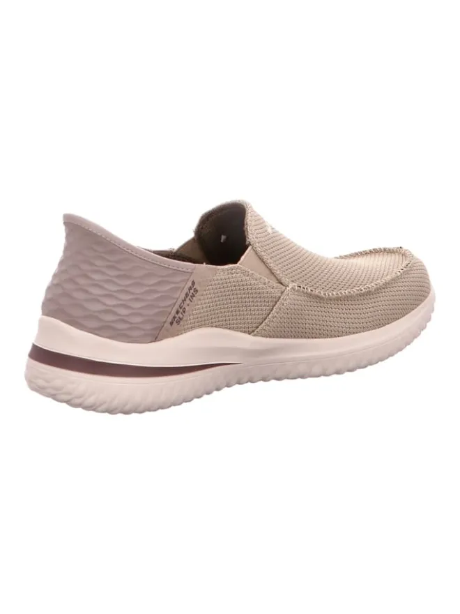 Sportliche Slipper in Beige>Skechers Online