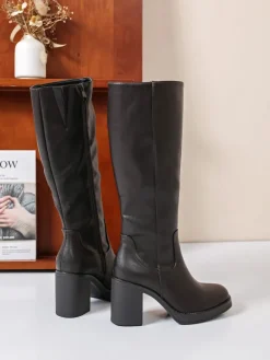 Sixth Sens Stiefel & Boots^Stiefel in Schwarz