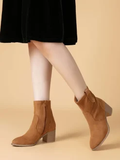 Stiefeletten in Hellbraun><noscript><img width=