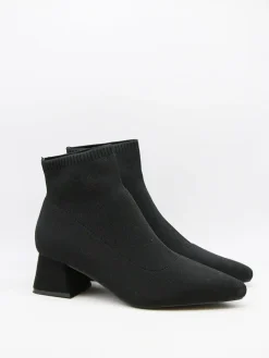 Stiefeletten in Schwarz>Bellucci Sale