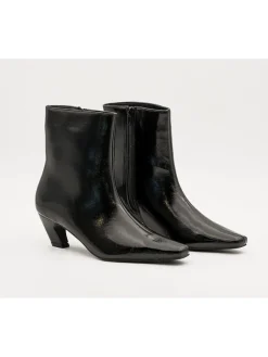 Belucci Stiefeletten^Stiefeletten in Schwarz