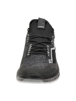 Trainings- & Hallenschuhe in Schwarz><noscript><img width=