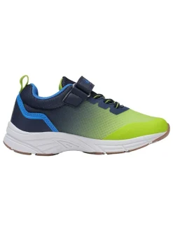 Turnschuhe 