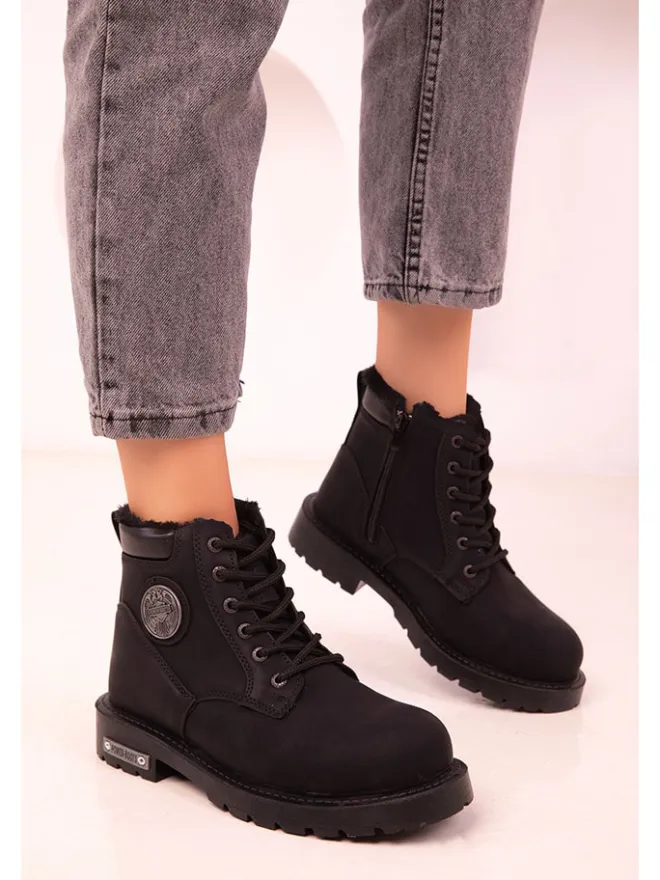 Winterboots in Schwarz>trendyol Outlet