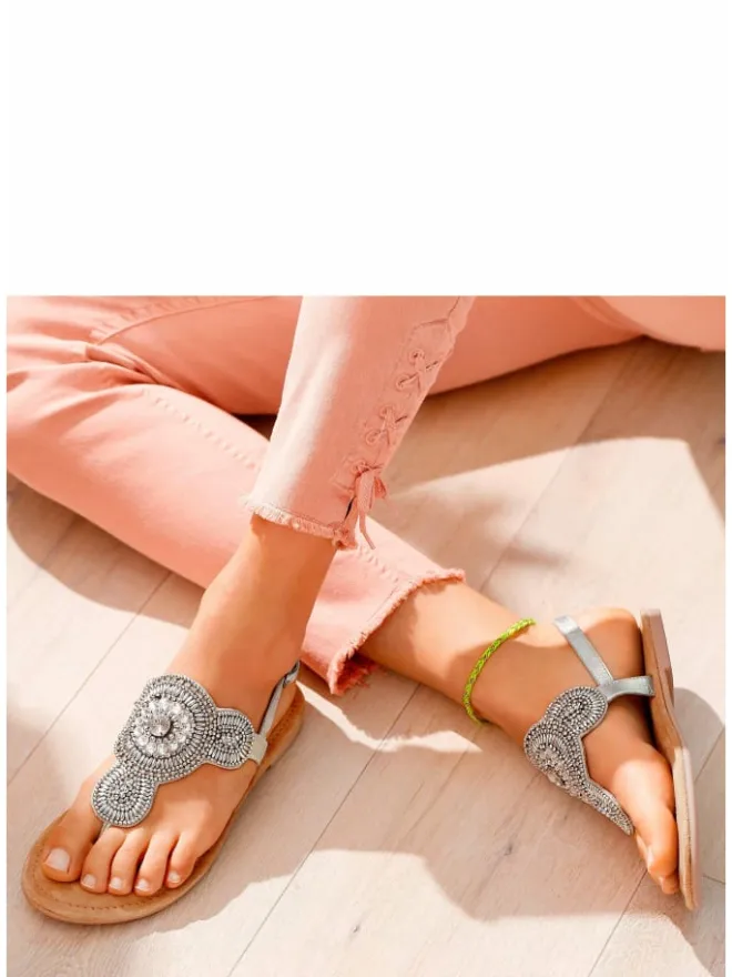 LASCANA Sandalen·Zehensandalen^Zehentrenner in silberfarben